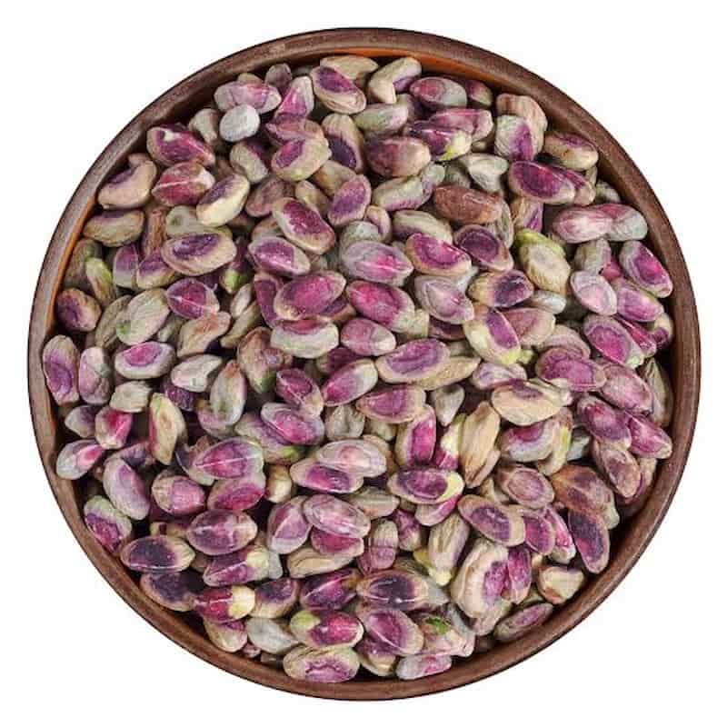 مغز پسته اکبری با ظاهر درشت و کیفیت ممتاز